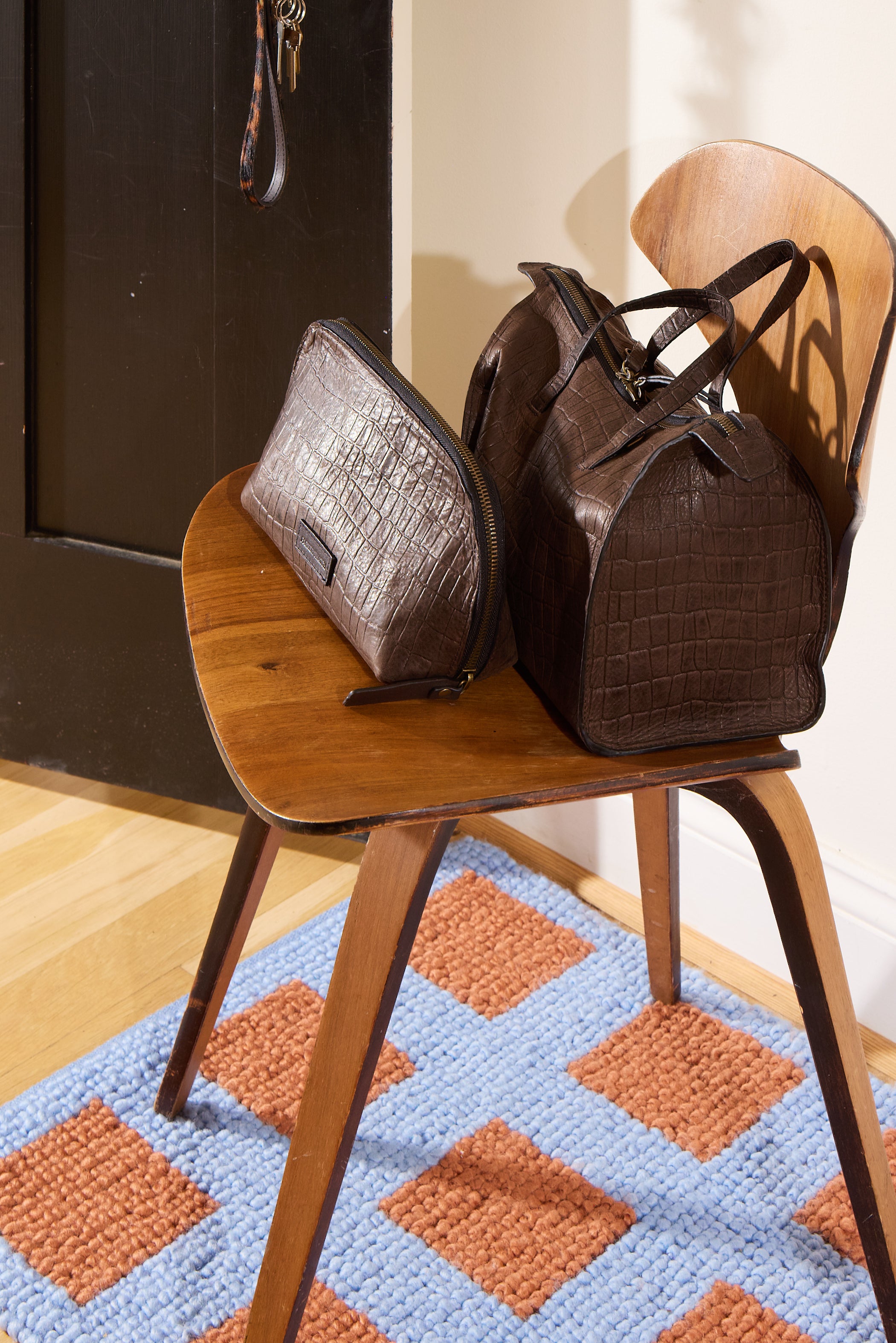 Zoe Satchel - 