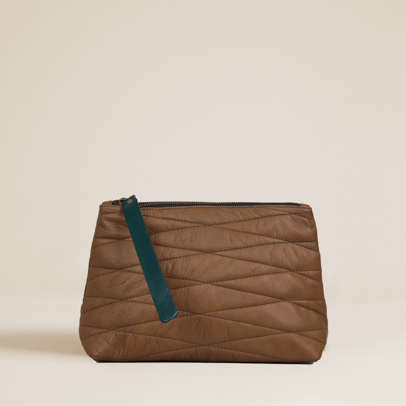 Parker Thatch Bella Clutch - Leather Luggage Quilted
