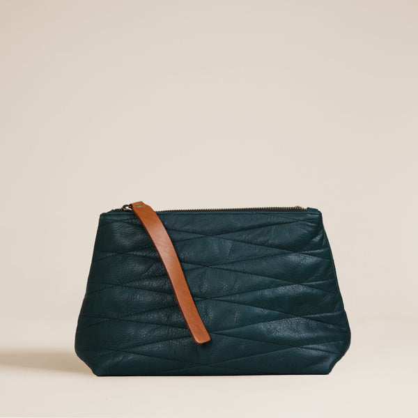 Bella Clutch Leather Hunter Green Quilted image