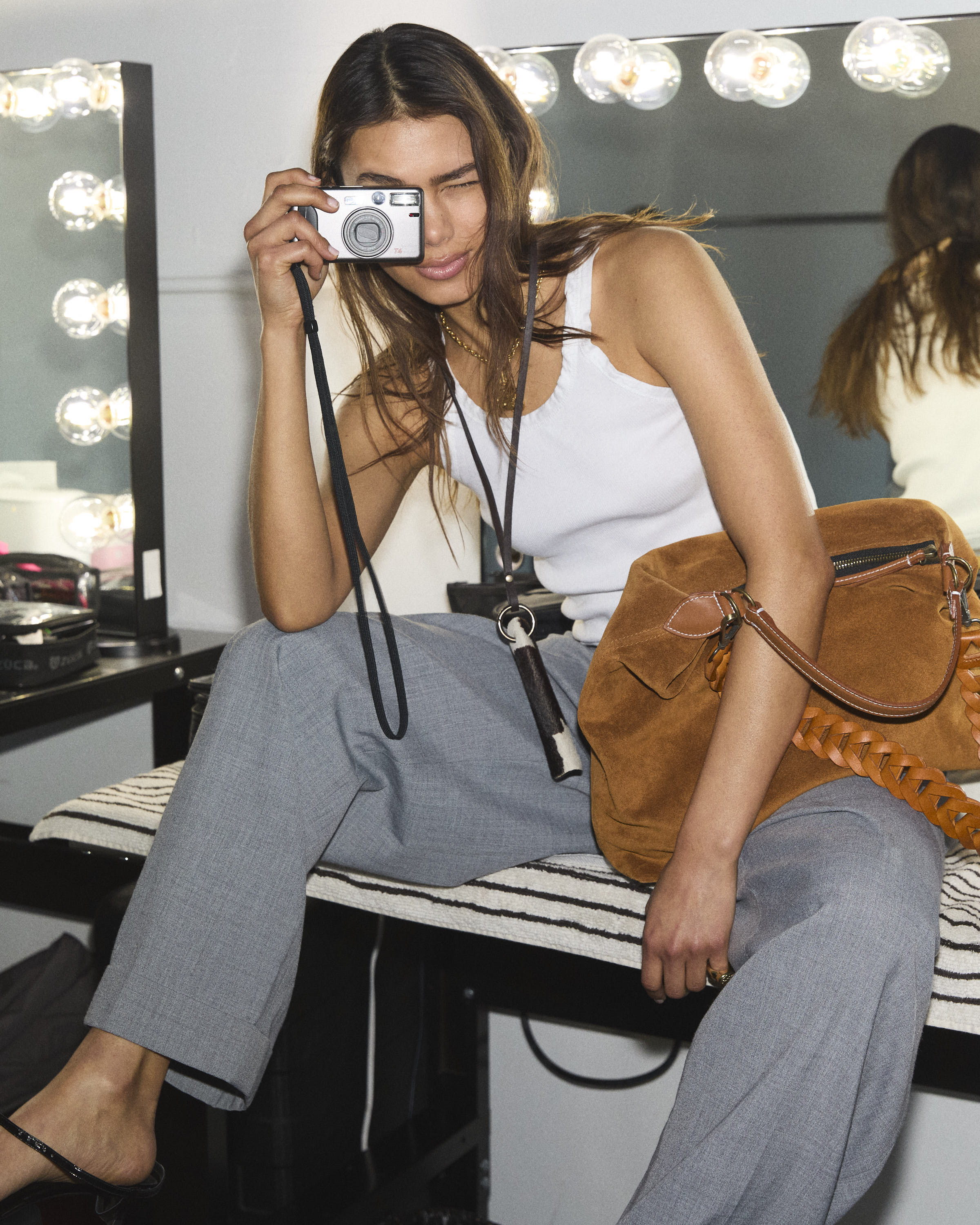 Maurice Hobo - Suede Caramel – Parker Thatch
