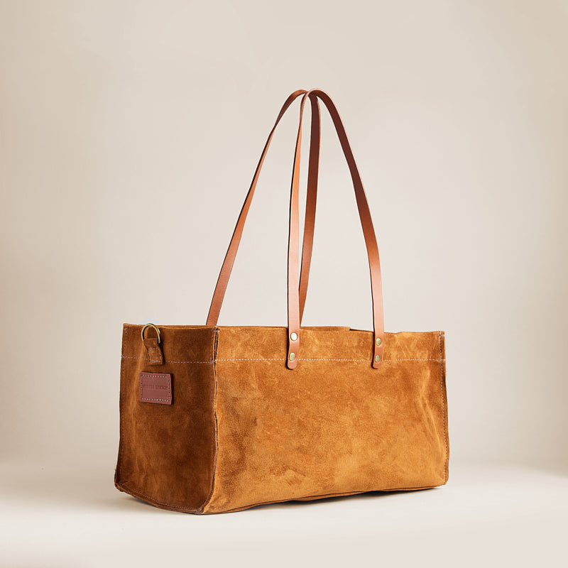 【LOW CLASSIC】24FW SUEDE CARAMEL BOX BAG BOX BAG LOW CLASSIC(ロウ クラシック) ショルダーバッグ