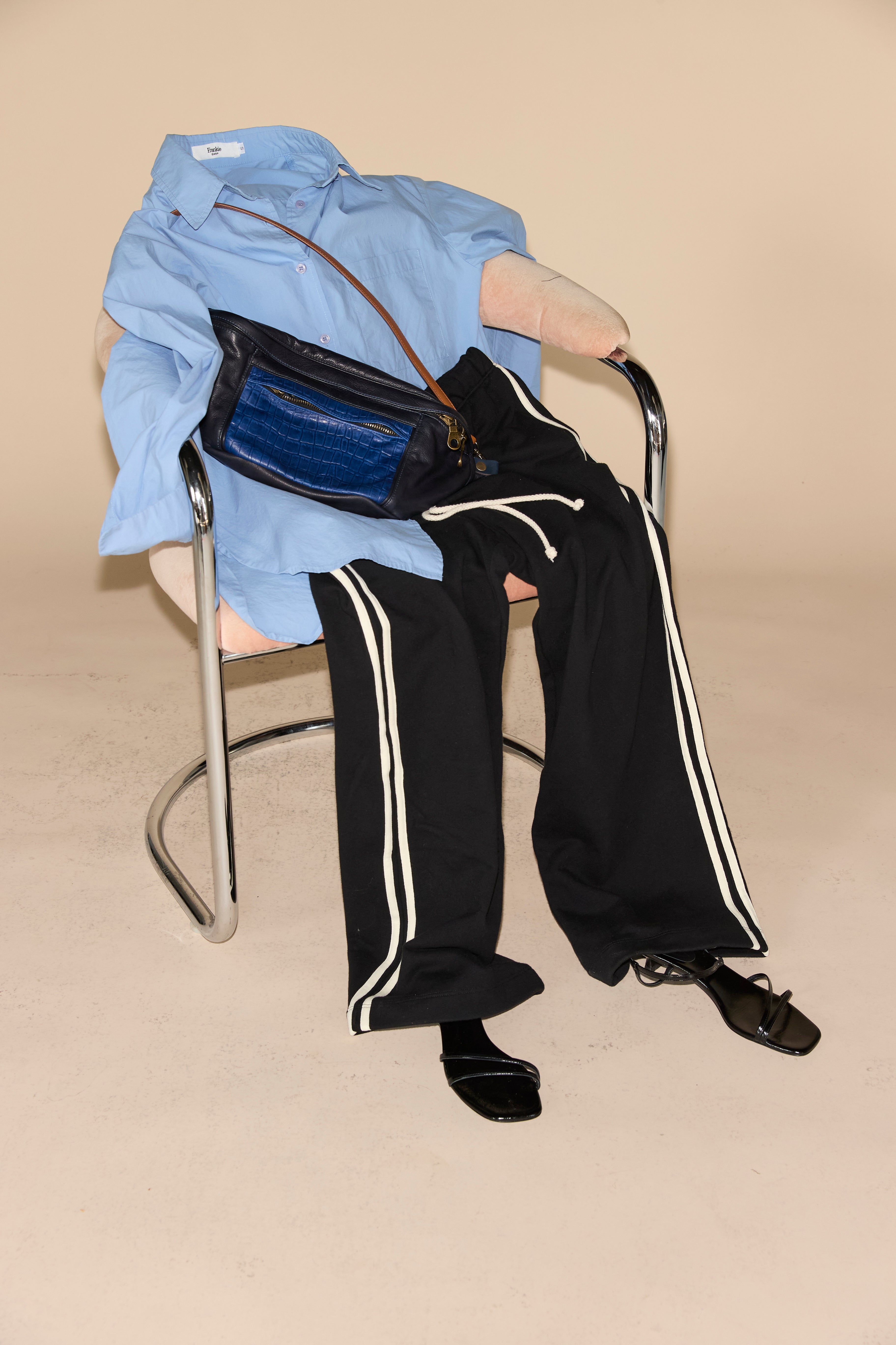 img_alt