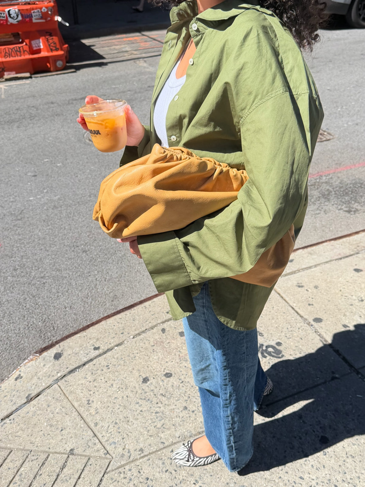 img_alt